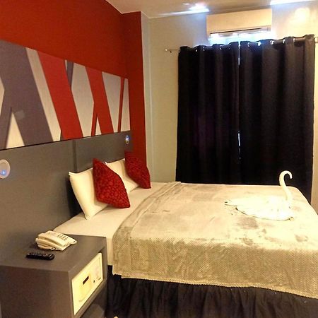Wow Budget Hotel Cubao Quezon City Exteriör bild