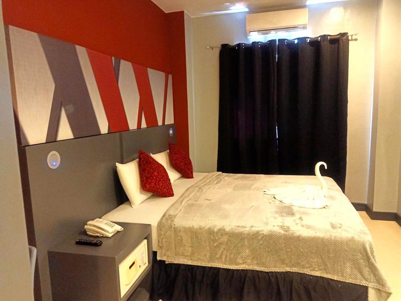Wow Budget Hotel Cubao Quezon City Exteriör bild