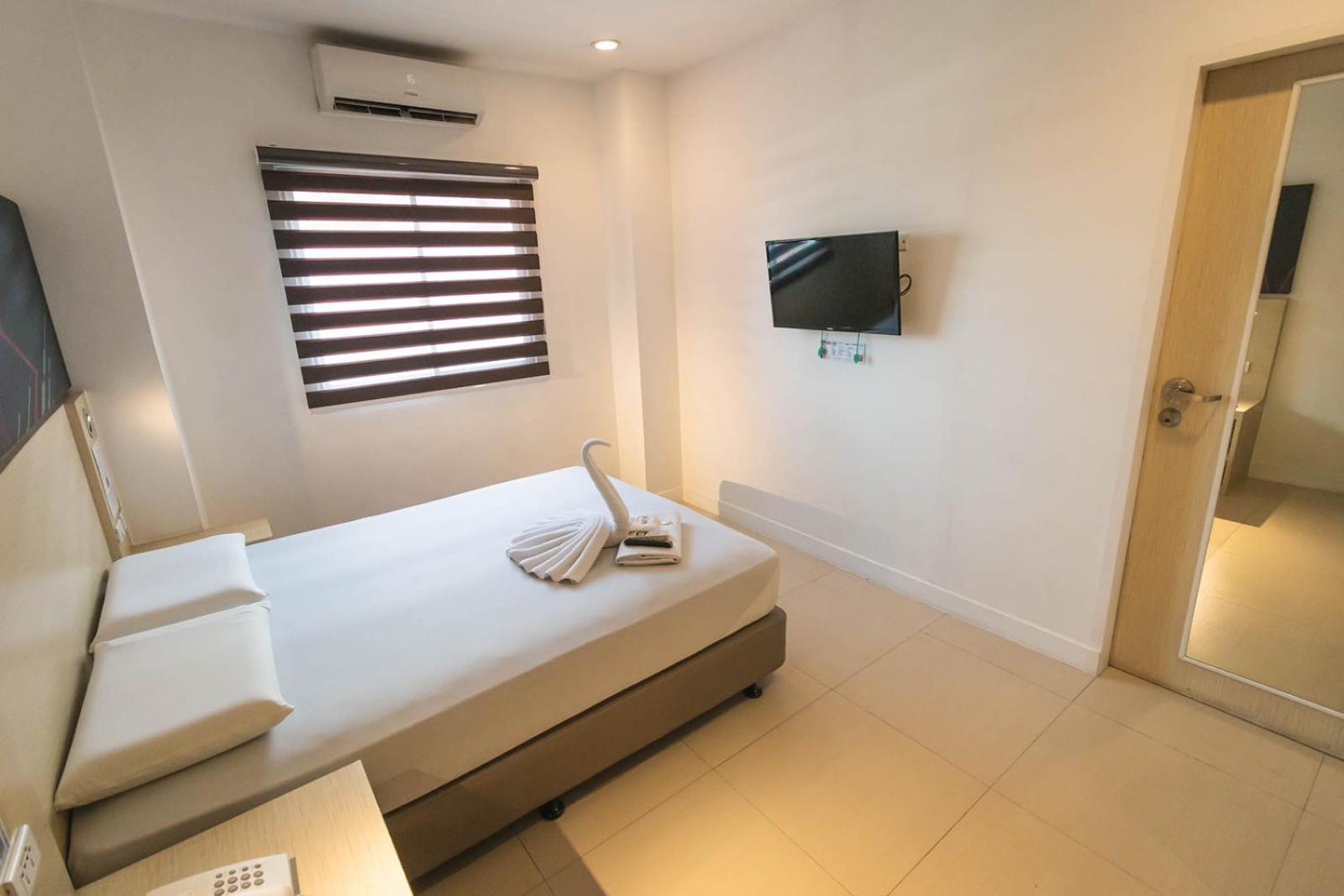 Wow Budget Hotel Cubao Quezon City Exteriör bild